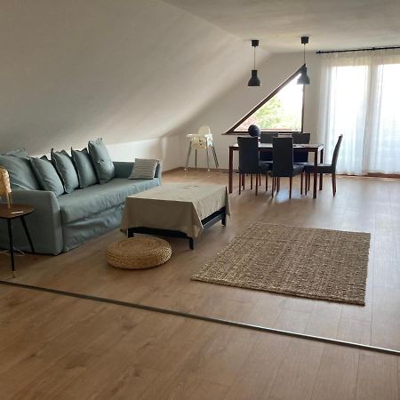 Karadi Apartman Zánka Buitenkant foto