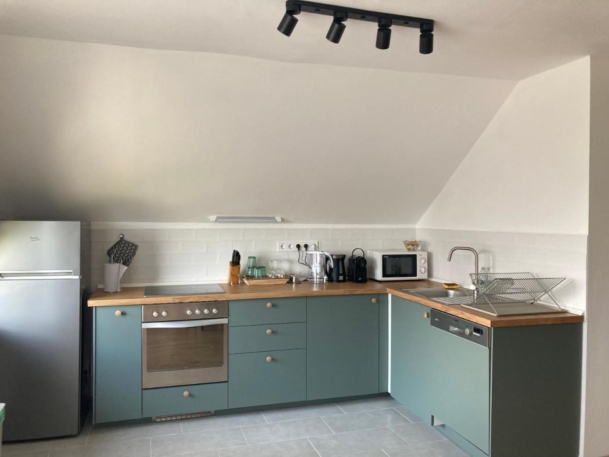 Karadi Apartman Zánka Buitenkant foto
